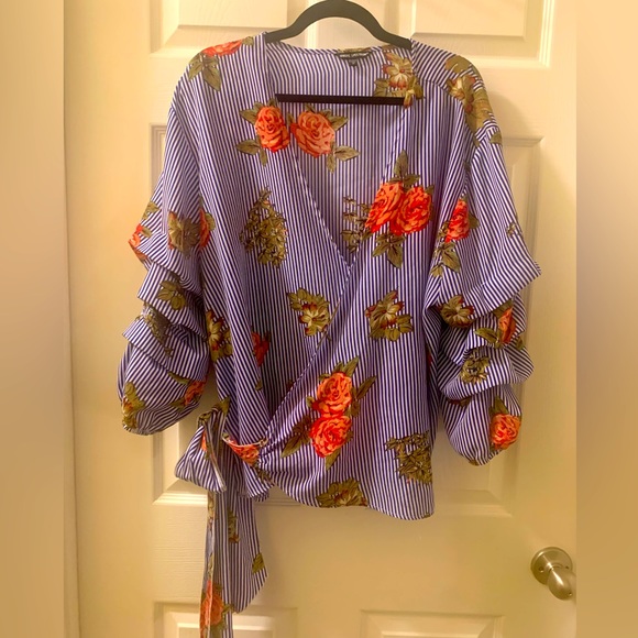 Beautiful Floral Wrap Blouse with layered Puff sleeves, CUTE CUTE🔥 - Picture 1 of 3